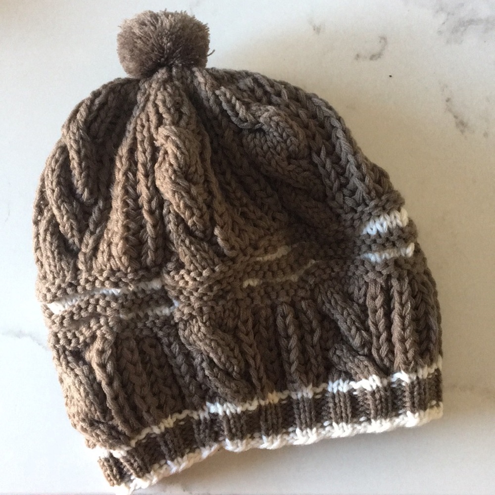 Slouch winter hat